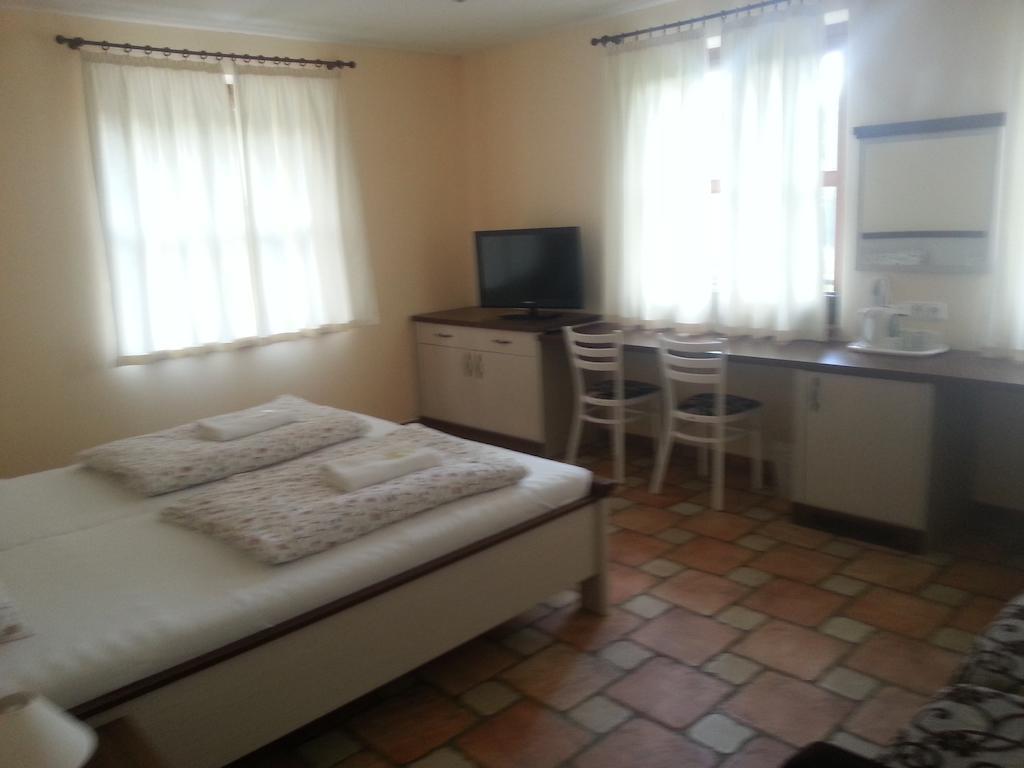 Penzion Malovany Osvetimany Habitación foto
